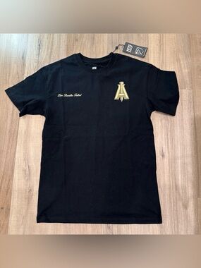 NWT Unisex Atlanta United FC Live Breathe Futbol Black T-Shirt in Size Small